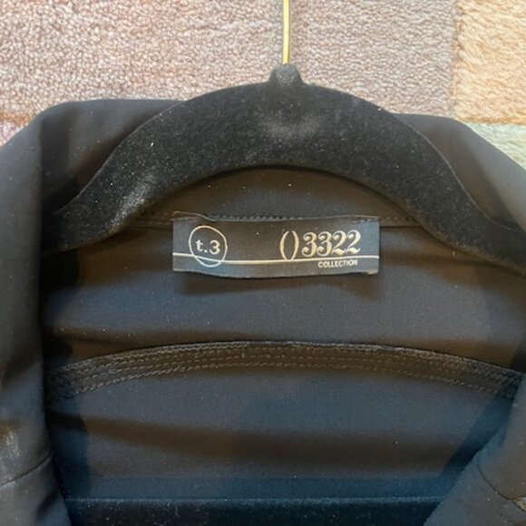 French Designed, Black Coat with Pleated Balloon Bottom, Size 3, - Picture 9 of 9